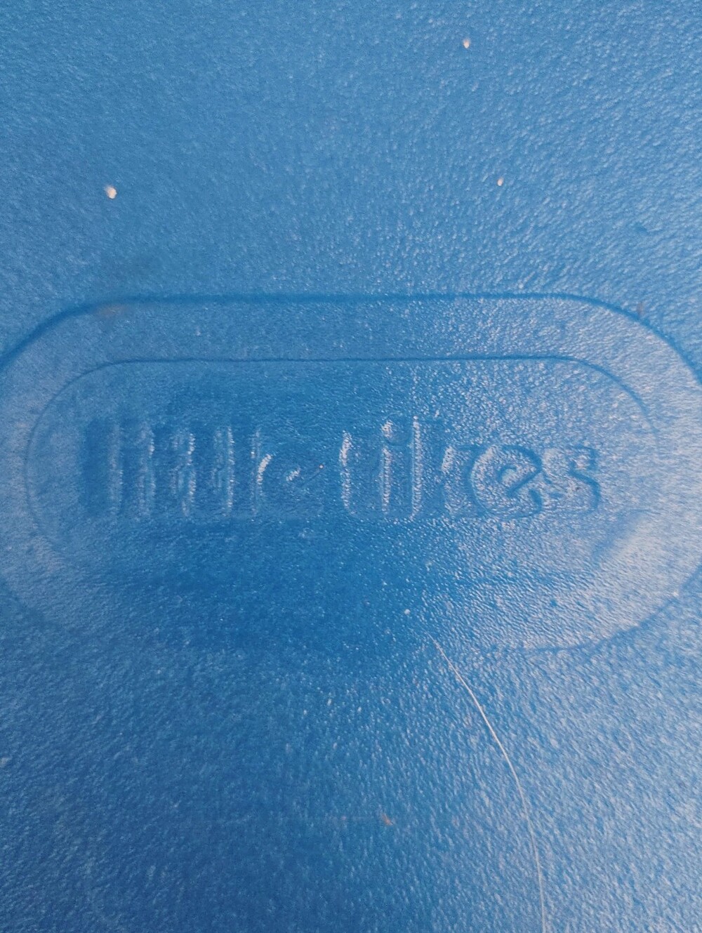 Little Tikes Chunky Plastic Chairs For Kids Set in Blue - Picture 2 of 3